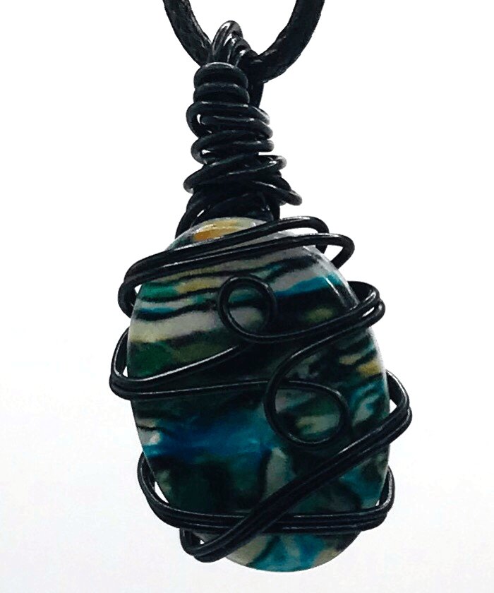 Abalone Green Black Small 1-1 1/2 inch Pendant - Sunshine & Goldie
