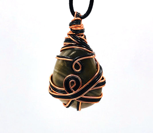 Stone Tan Natural Black and Copper Medium 1 1/2-2 inch Pendant - Sunshine & Goldie